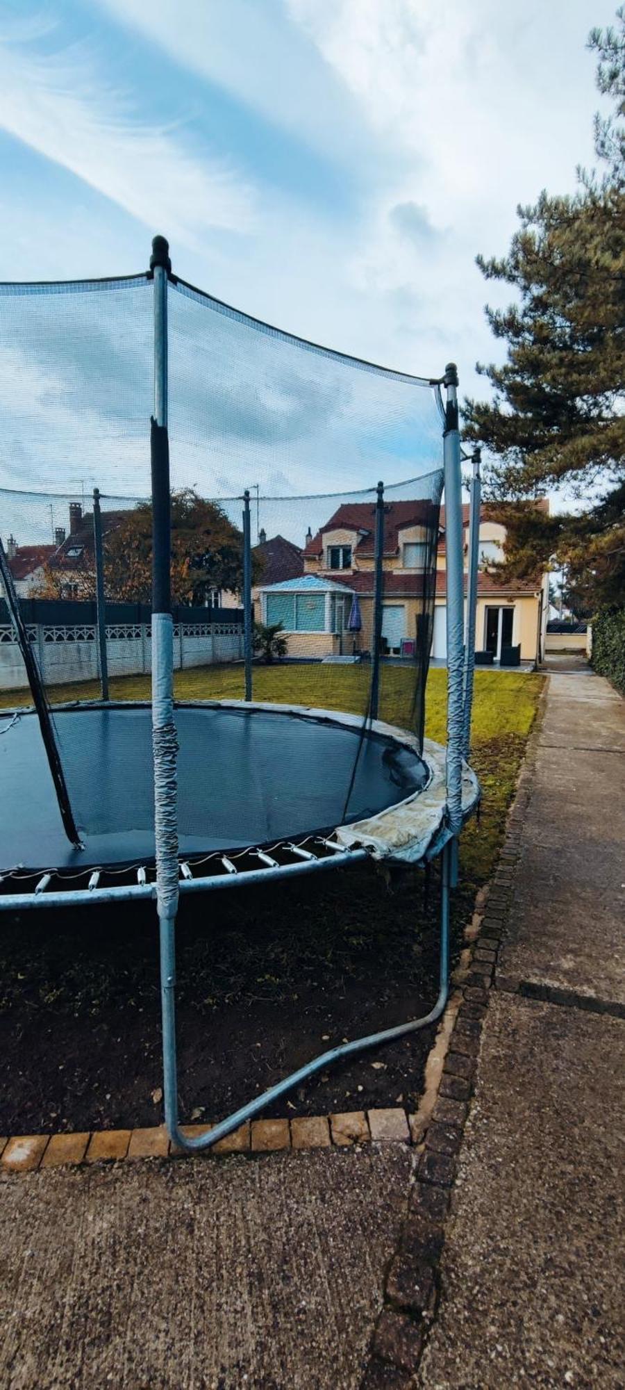 Appartement-Paris-Disney-Terrasse-Jardin-Parking Vaires-sur-Marne Bagian luar foto